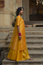 AMBA KURTA SET