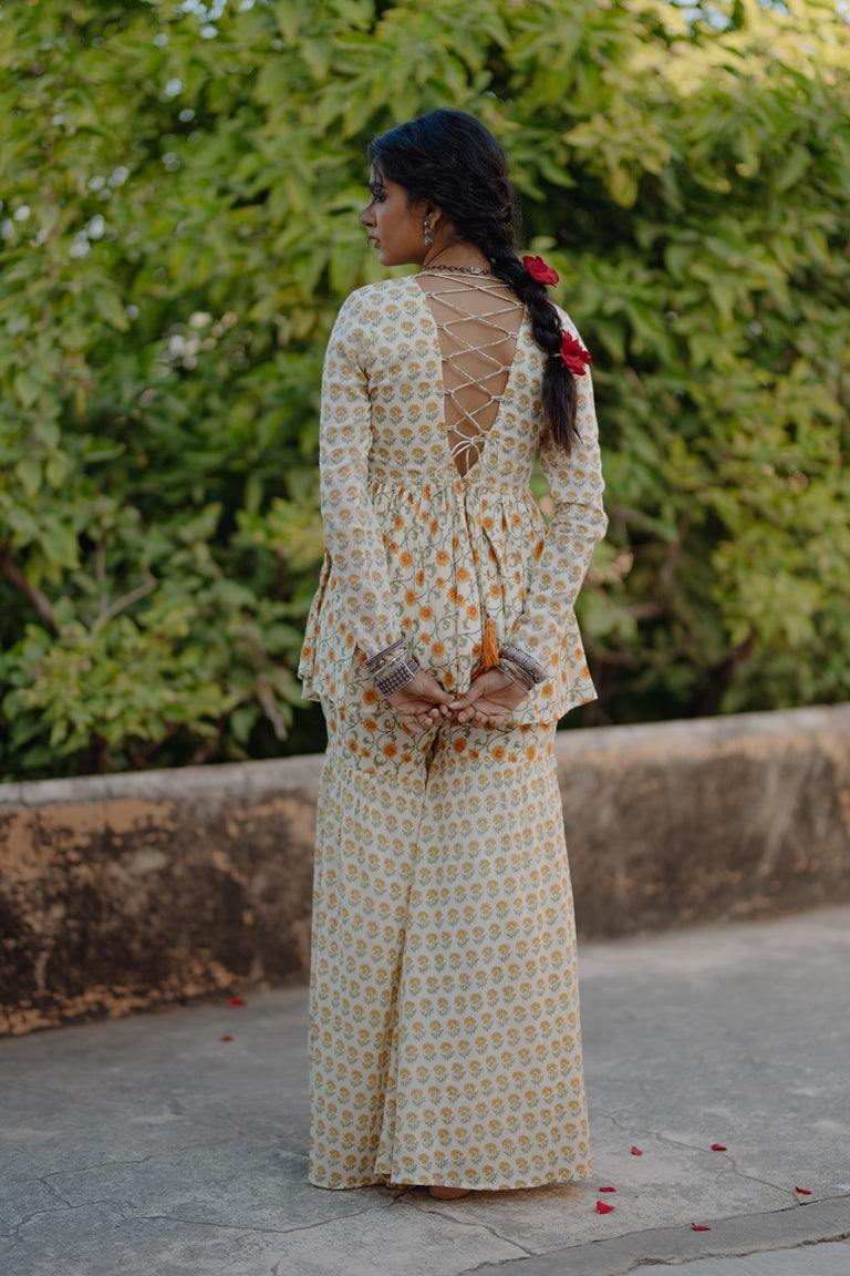 ROOP SHARARA SET
