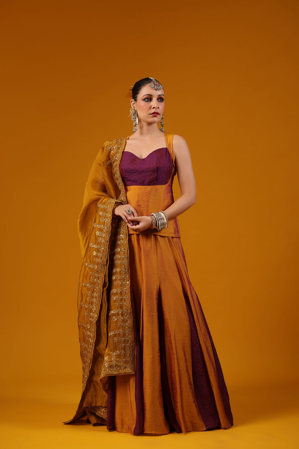 GAURI LEHNGA SET