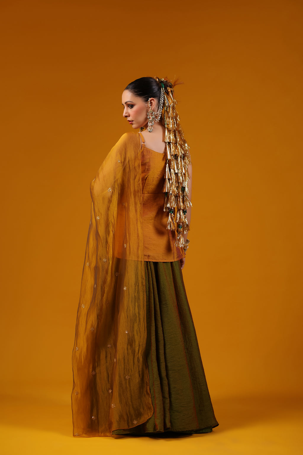 MEENA LEHNGA SET
